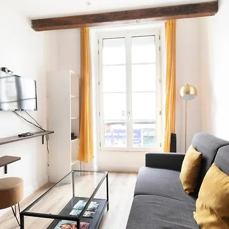 Pour 4 Voyageurs Dans Le Marais Apartment
